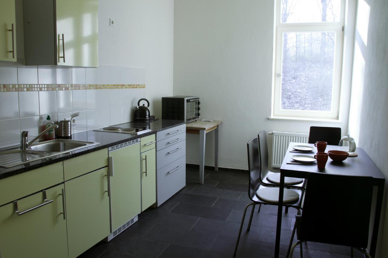 Im Bahnhof - Gaestezimmer - Weikersheim Buitenkant foto